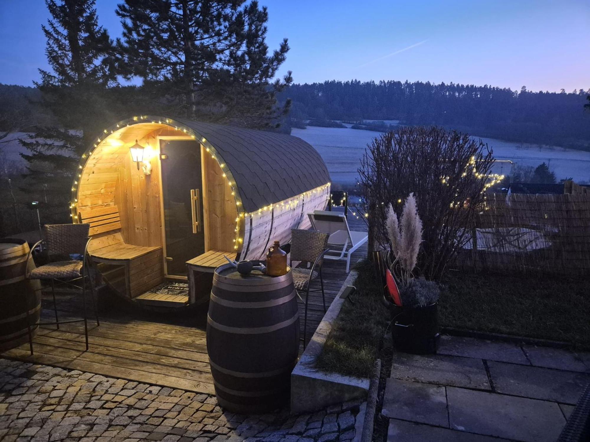 'Tor Zum Schwarzwald' Ferienwohnungen Mit Sauna Wildberg  Esterno foto